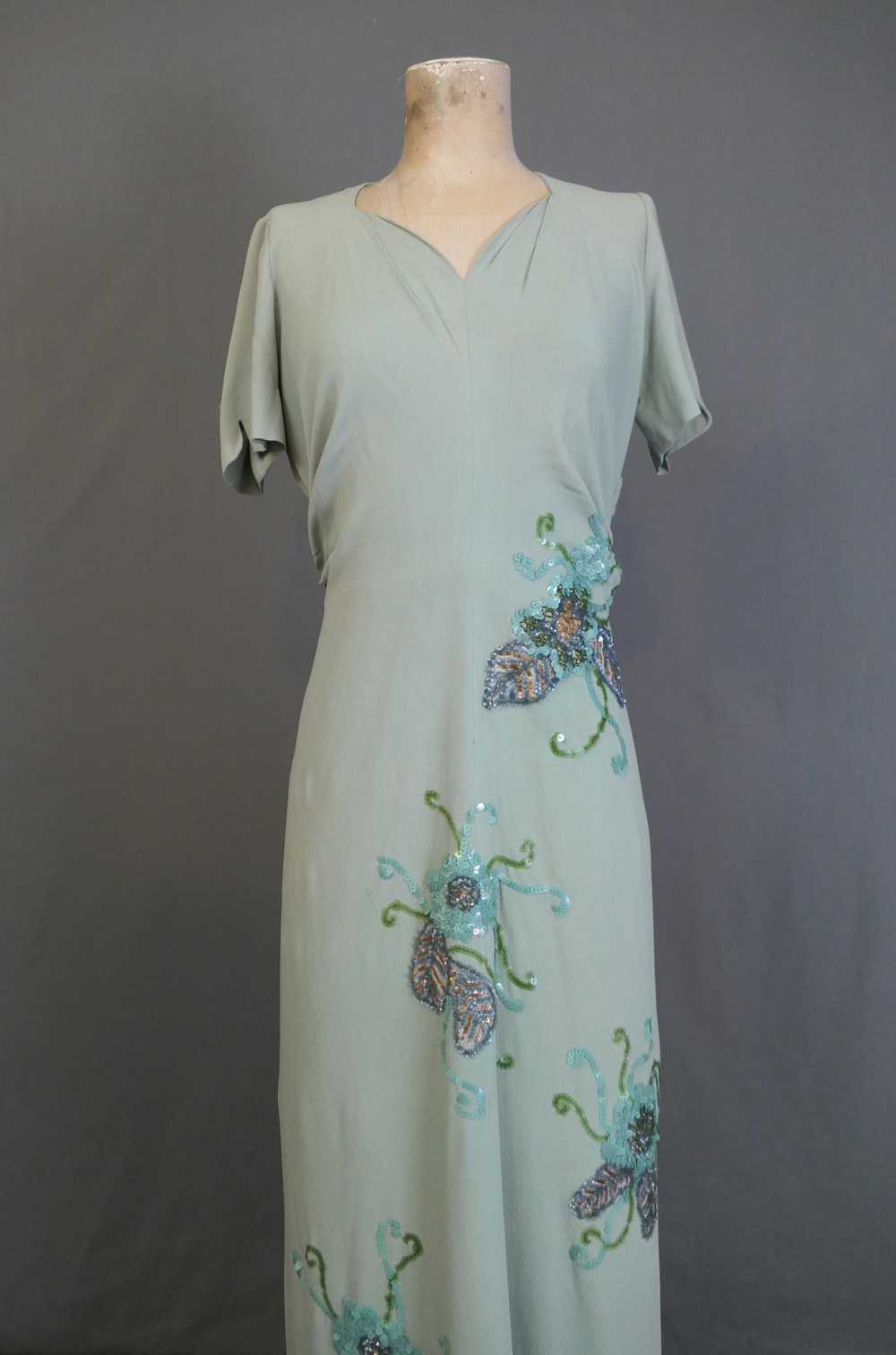 Vintage 1940s Sequin Gown Seafoam Rayon Crepe Dre… - image 4