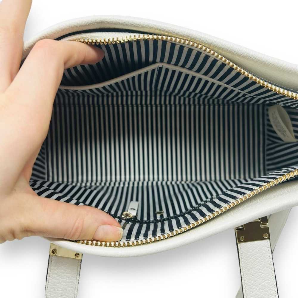 Kate Spade Pebbled Leather White Zippered Handbag… - image 8