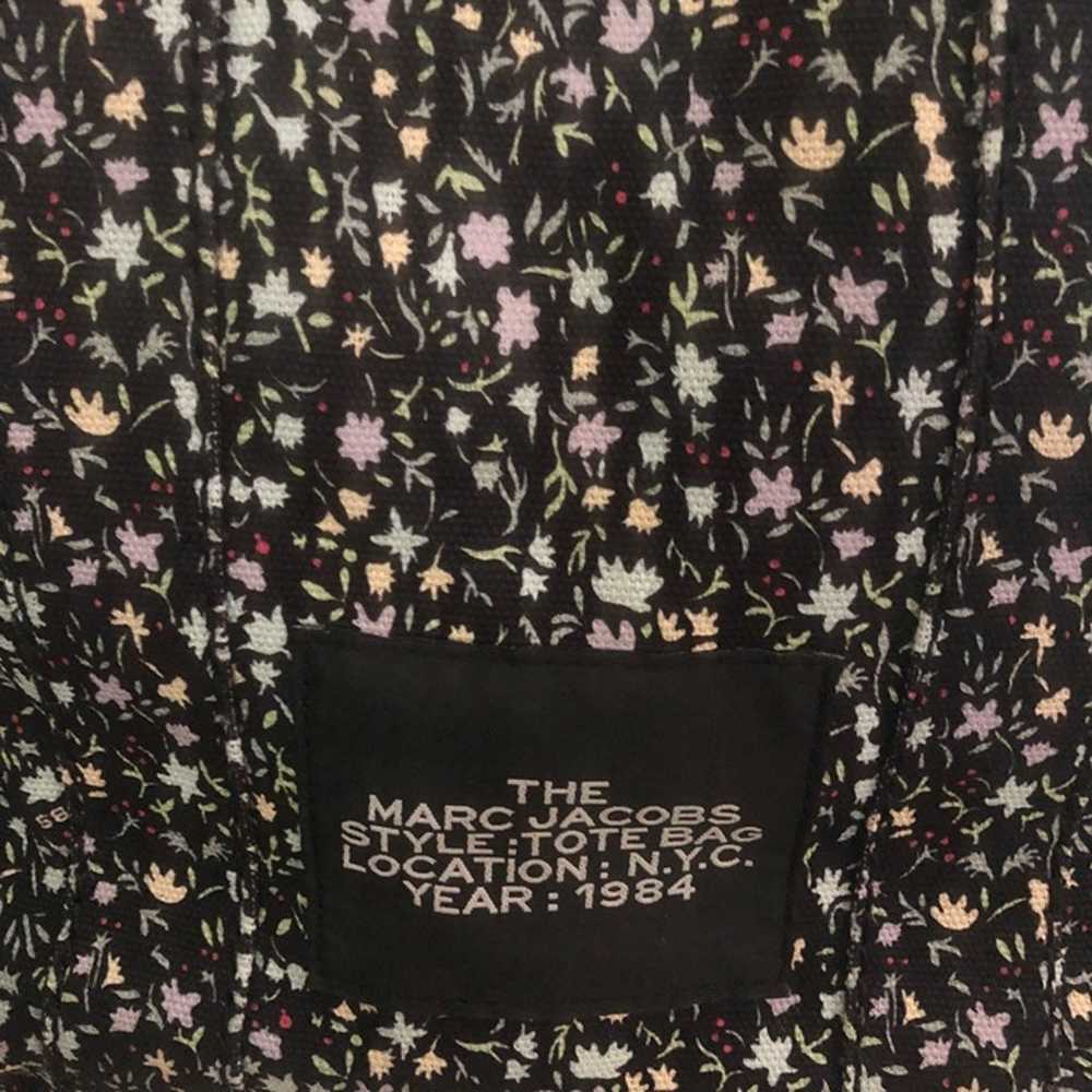 NWOT Marc Jacobs Ditsy Floral Canvas Tote Bag Bla… - image 6