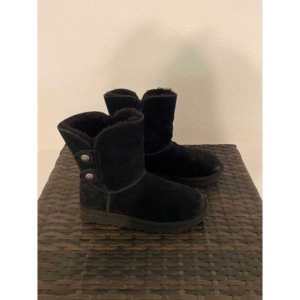 UGG boots women’s size 6 - image 2