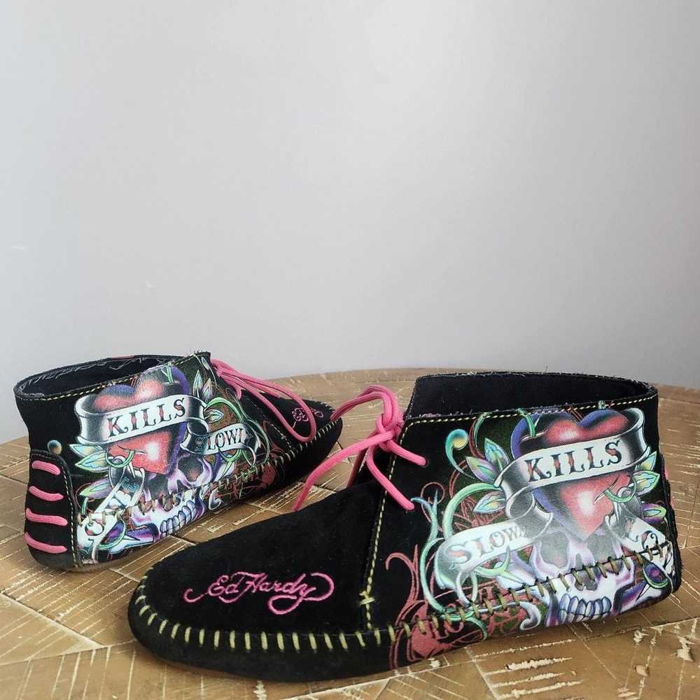 Ed Hardy women's suede moccasin booties black & p… - image 1