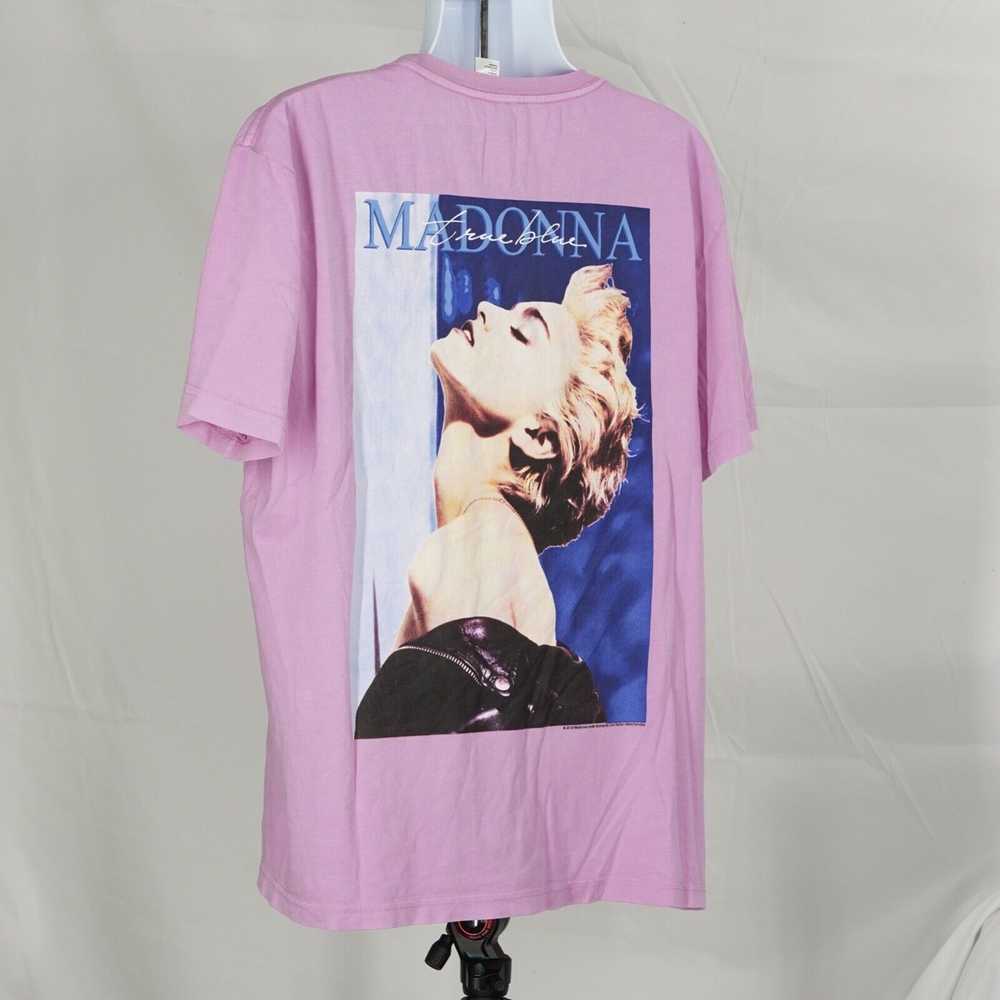 H&M - H&M Licensed True Blue Madonna Pink L T-shi… - image 6
