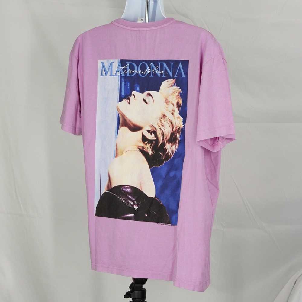 H&M - H&M Licensed True Blue Madonna Pink L T-shi… - image 7