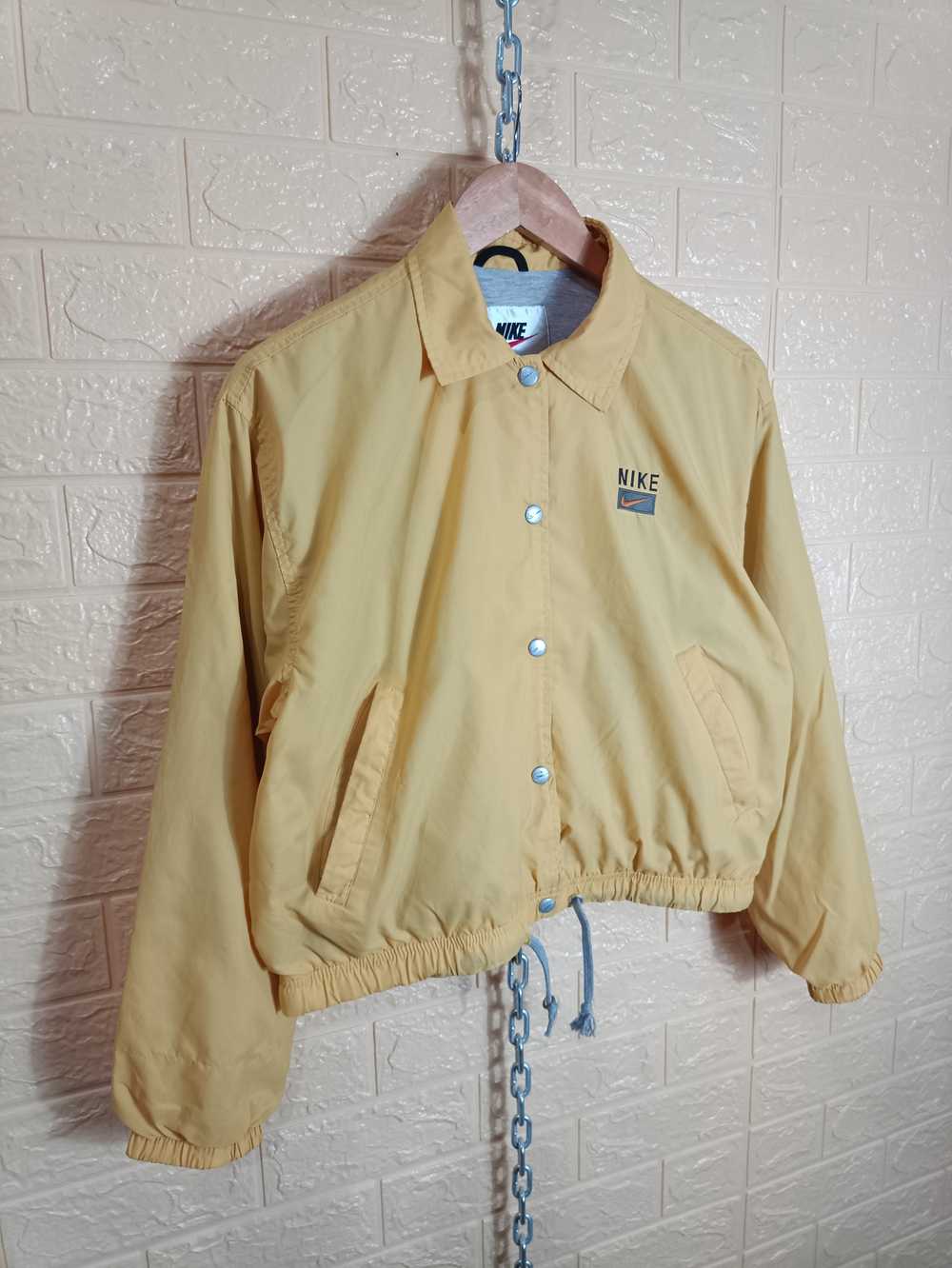 *DELETE TODAY* Vintage Nike Crop Top Windbreaker - image 2