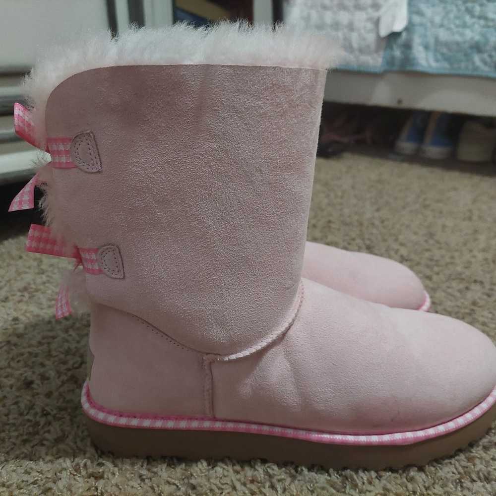 UGG BAILEY BOW GINGHAM SEASHELL PINK BOOTS - WOME… - image 4