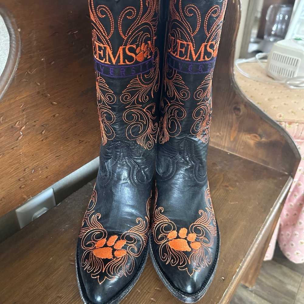 Western game day boots - image 2