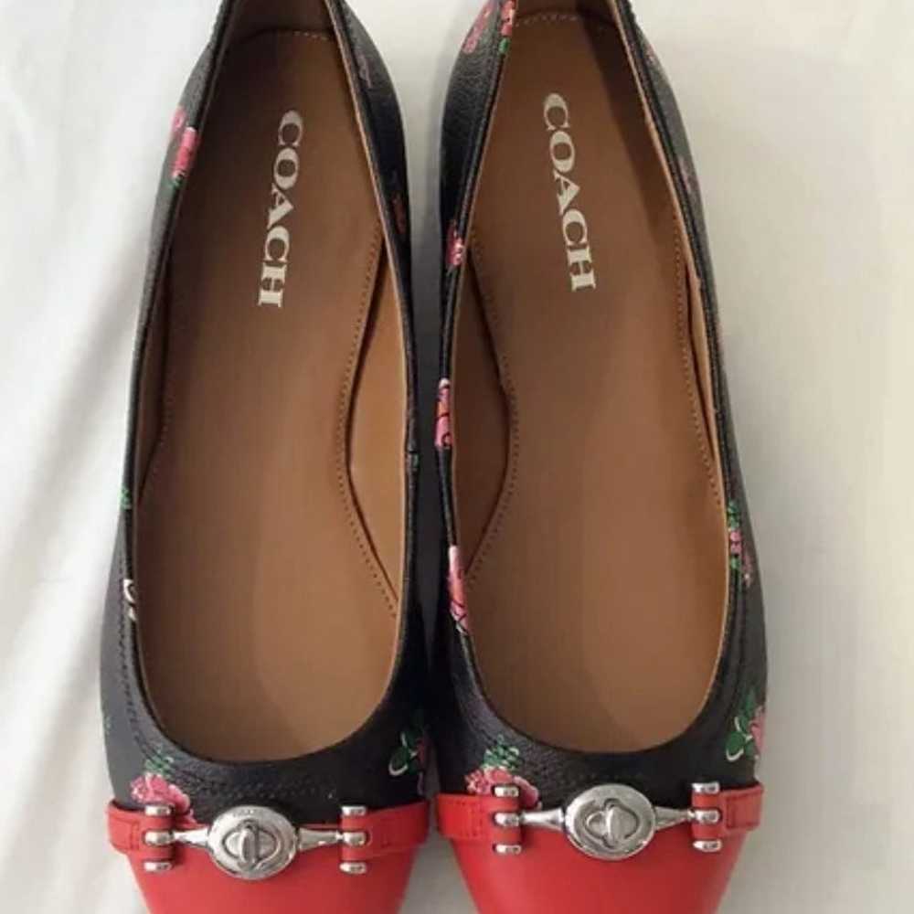 $98 NEW Coach Signature Shoes Red and Brown size … - image 1