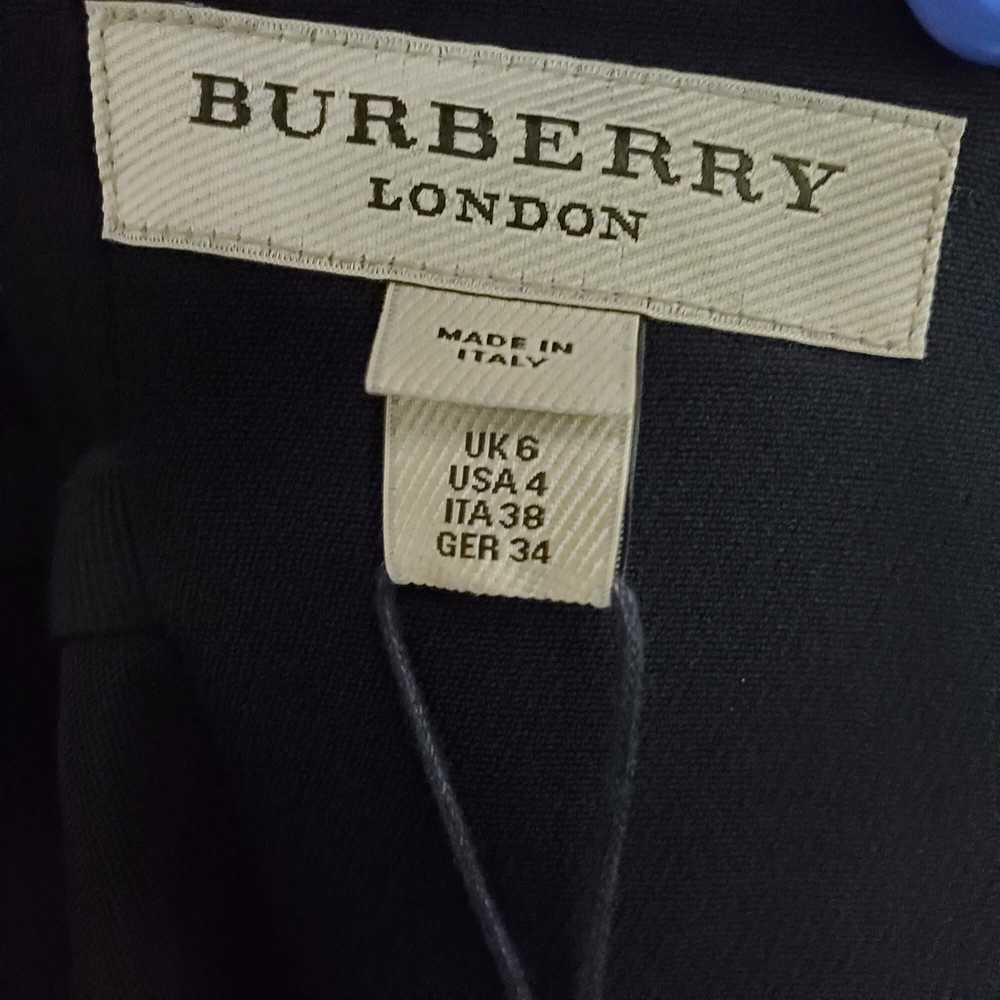 AUTHENTICATED BURBERRY LONDON SILK EMBELLISHED SL… - image 4