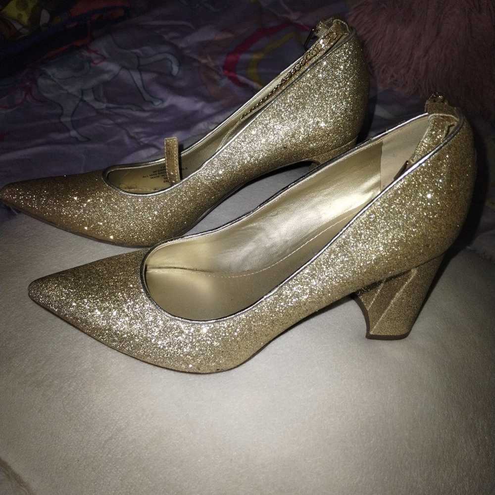 Gold sparkly high heels - image 1