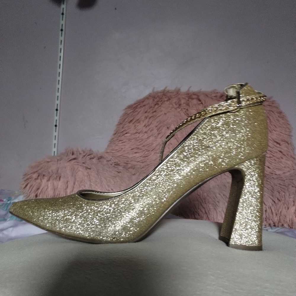 Gold sparkly high heels - image 9