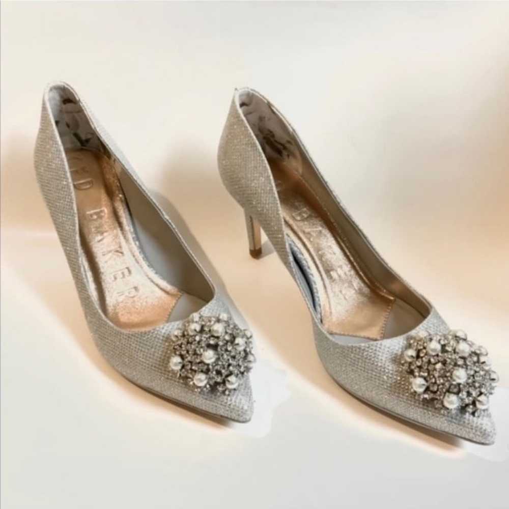 Ted Baker Darlill Metallic Brooch Heel Pump Silve… - image 2