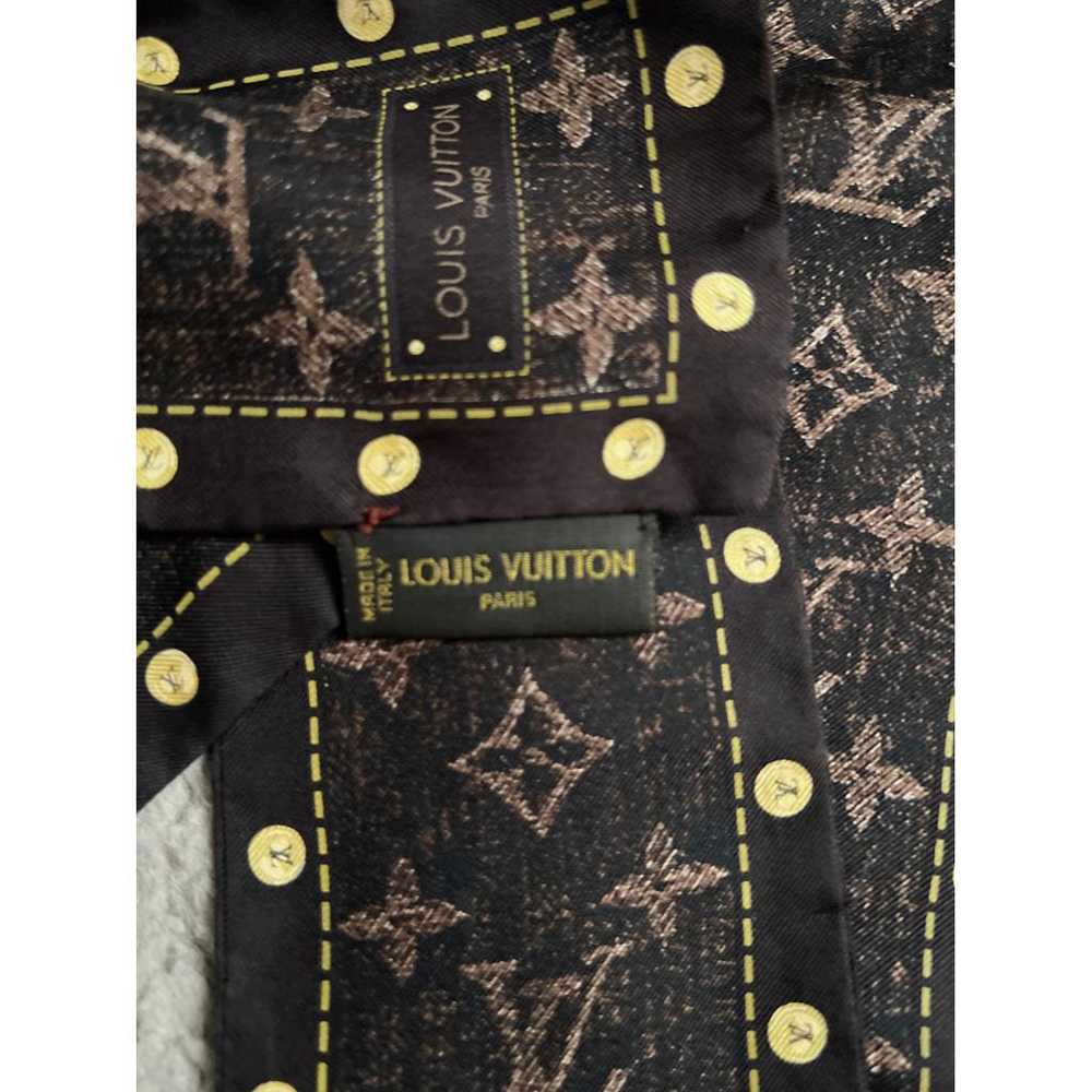 Louis Vuitton Châle Monogram silk scarf - image 3