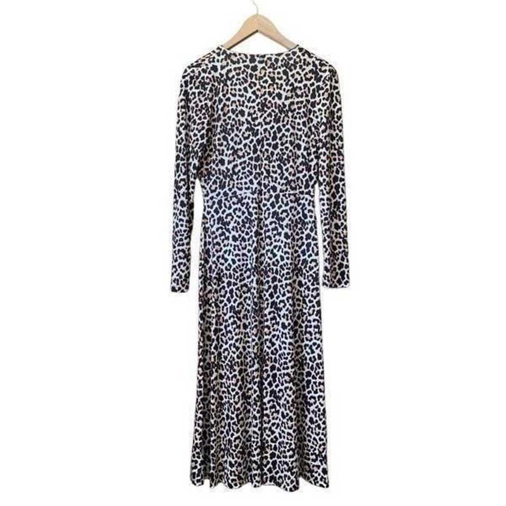 Zara Long Sleeve V-Neck Leopard Print Midi Dress … - image 4