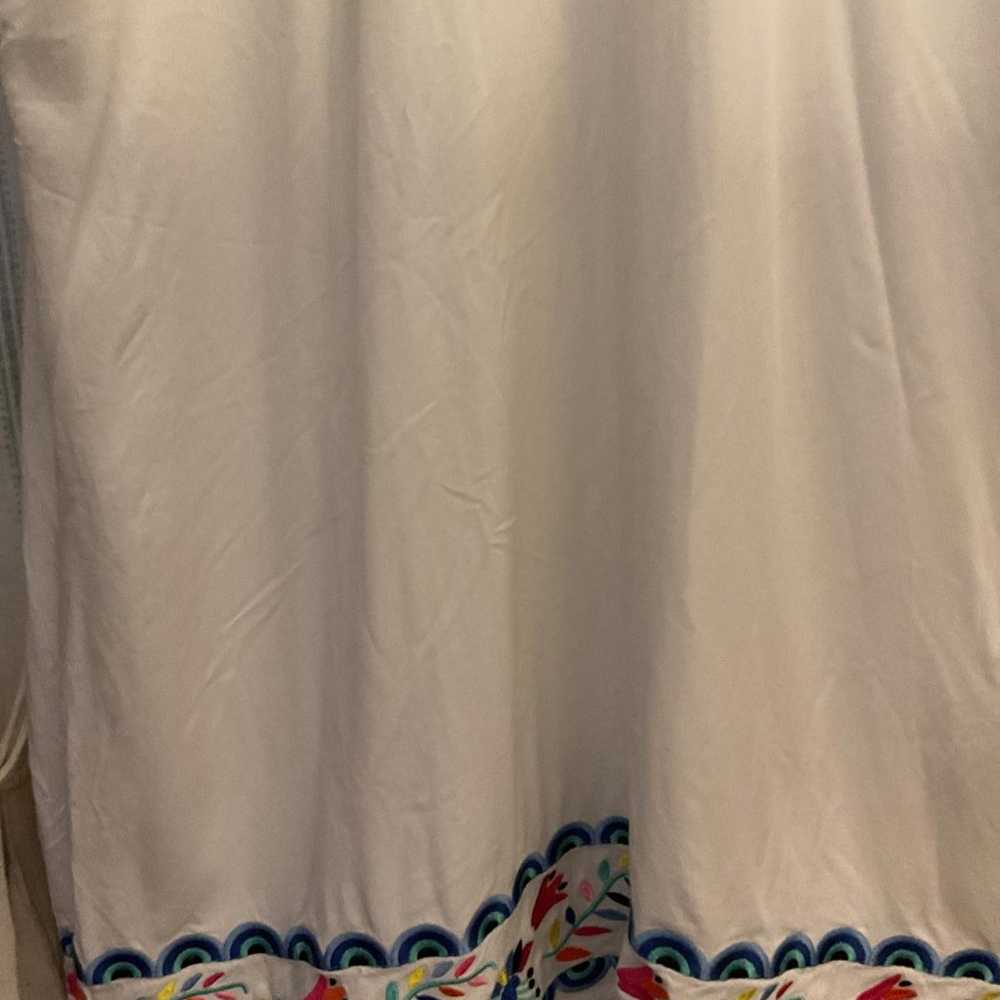 Marleylilly White XL Embroidered Shft Dress - image 9