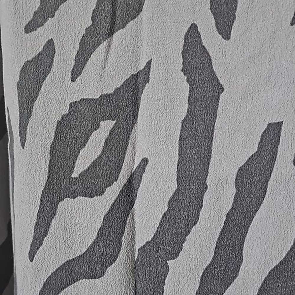 Monrow Zebra Print Spaghetti Strap Slip Dress Siz… - image 3