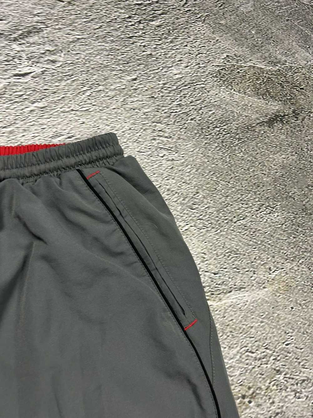 Umbro × Vintage Umbro nylon track pants vintage g… - image 5