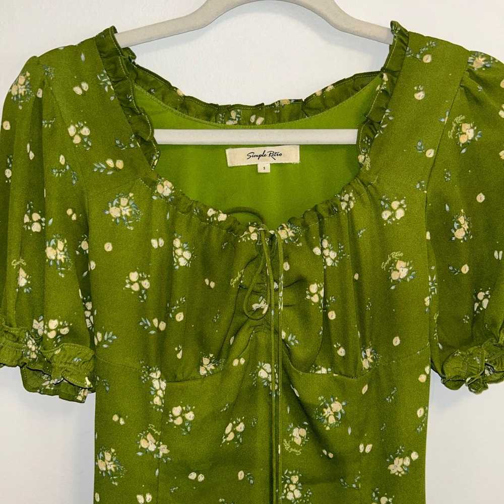 Simple Retro- Magnolia Printed Green Midi Dress - image 3