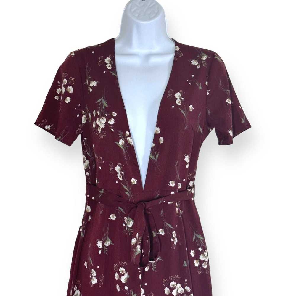 SADIE & SAGE Floral Jumpsuit V-Neck Tie Back Wais… - image 4