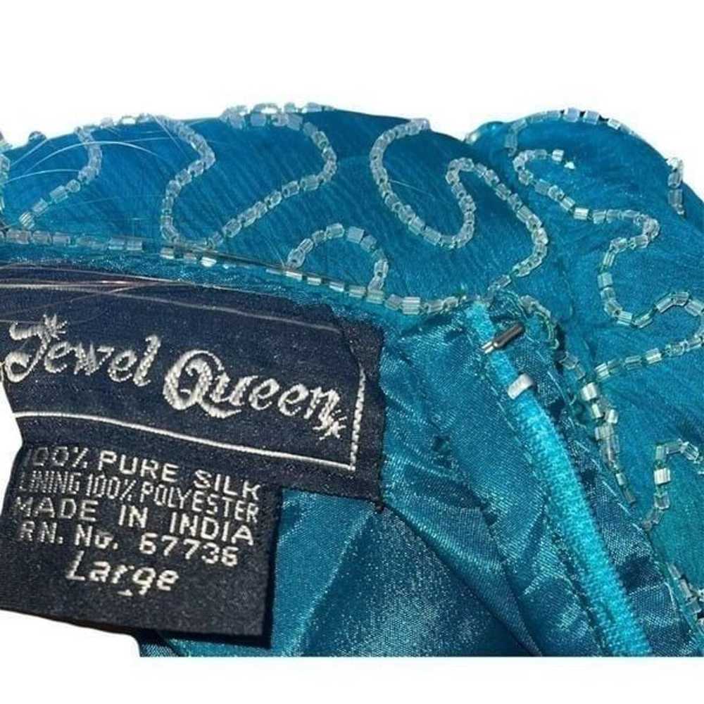 Vintage Jewel Queen 1980s Fully Beaded Silk Troph… - image 7