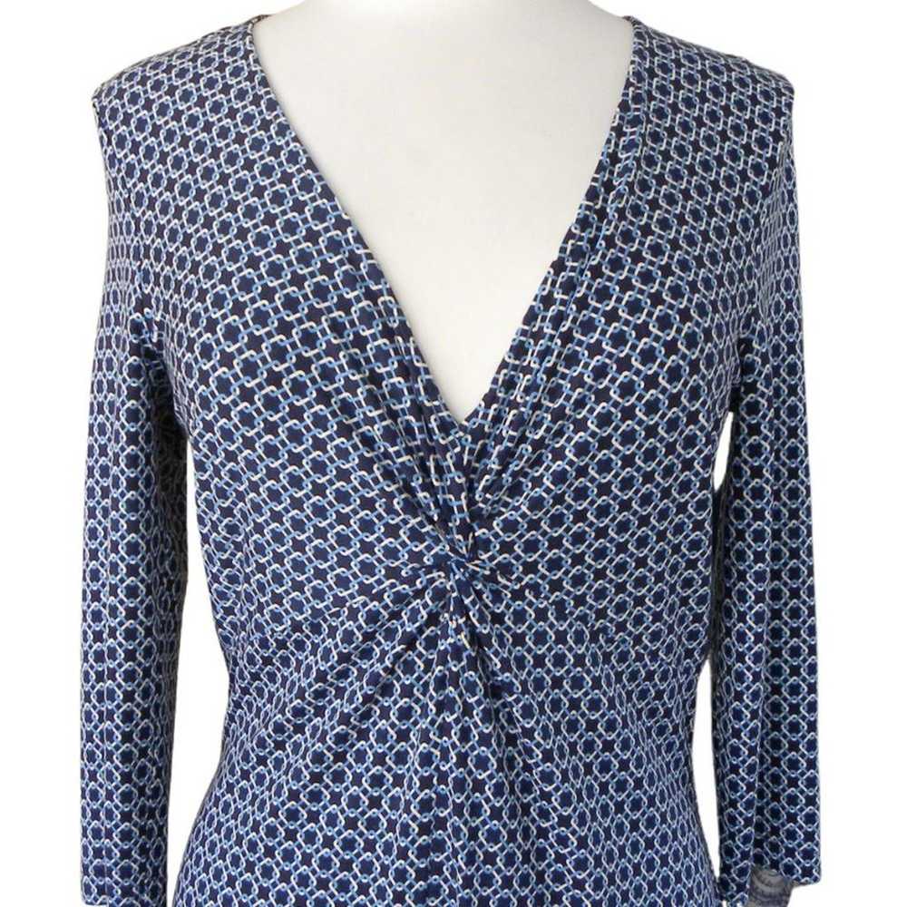 J. McLaughlin Silk Jersey Sheath Dress Blue Chain… - image 3