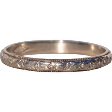 Antique White Gold Patterned Band