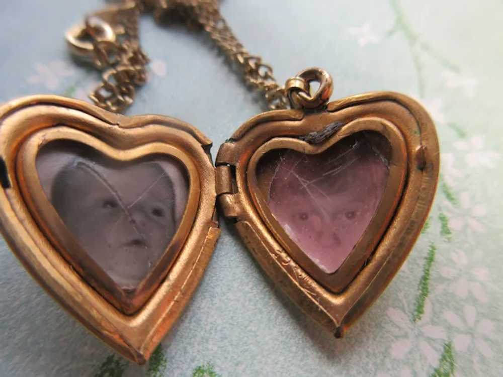 Vintage Heart Locket Necklace in Gold Fill , Love… - image 5