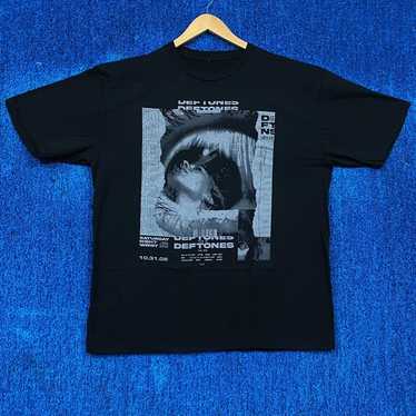 Deftones Rock T-shirt Size Extra Large