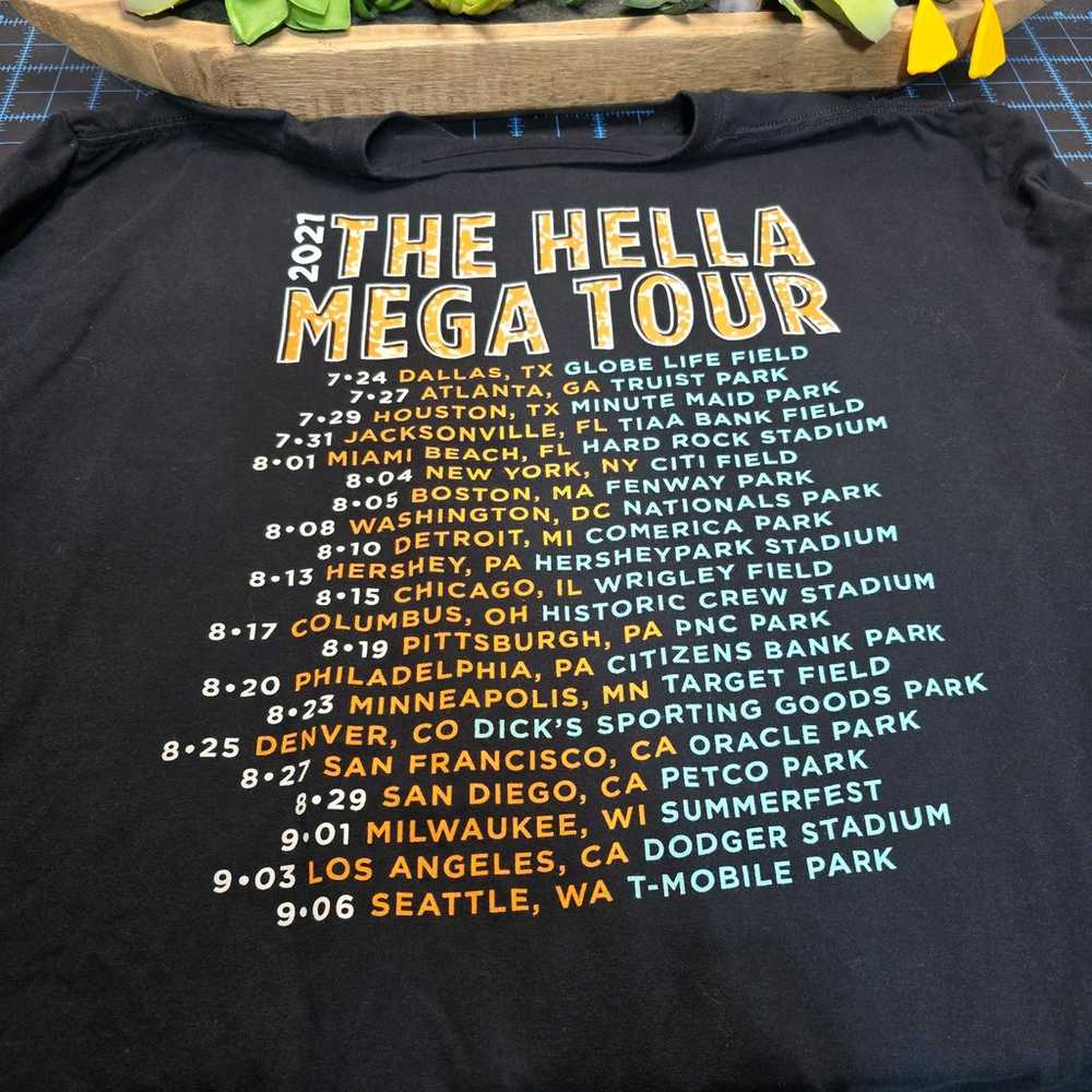 Green day hella mega tour concert shirt - image 8