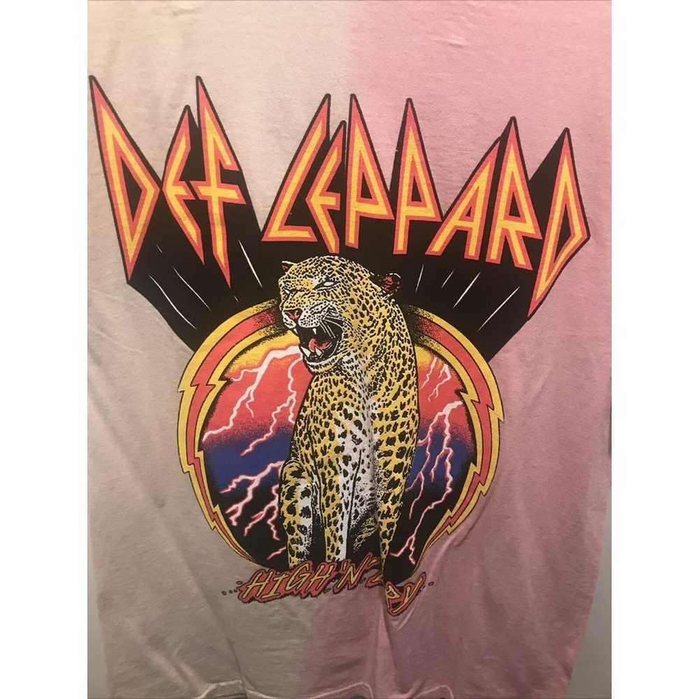 80s 90s Def Leppard T Shirt Pink Ombre High N Dry… - image 2