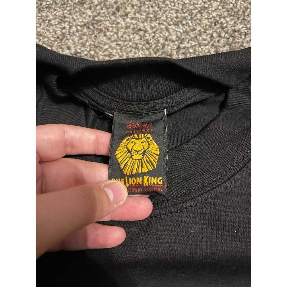 RARE Vintage 1997 The Lion King Shirt Med - image 2