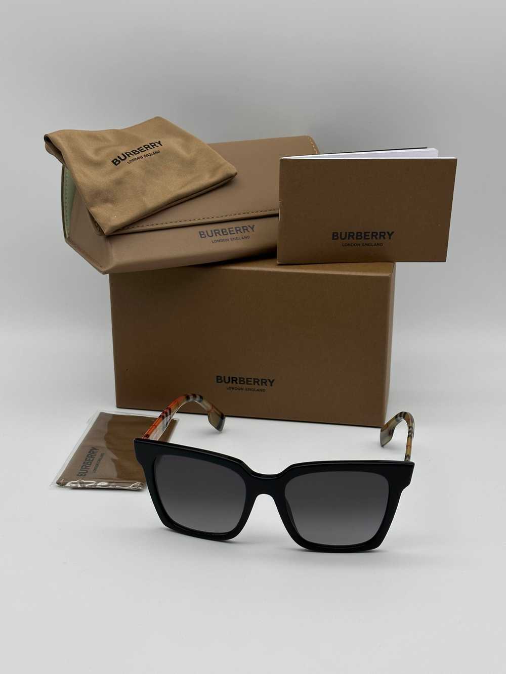 BRAND NEW BURBERRY BE4335 Maple 39298G Black/Grey… - image 7