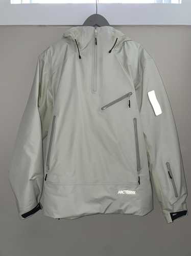 Arc'teryx Axis Anorak - image 1