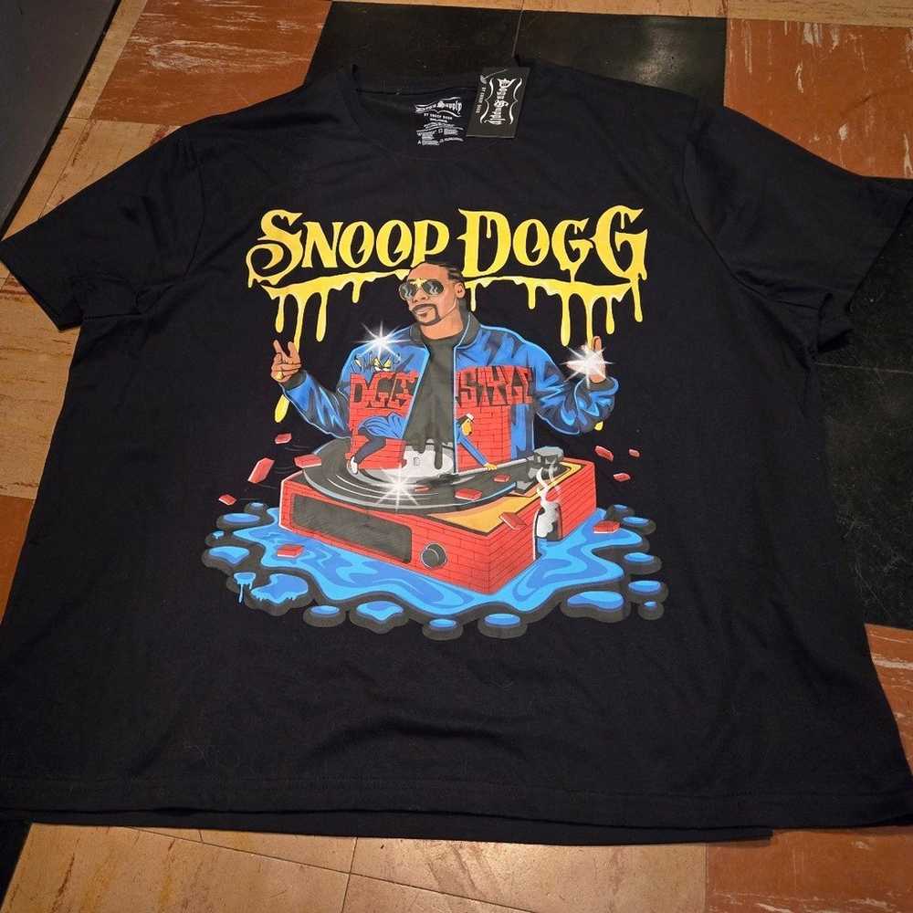 Snoop Dogg by Snoop Dogg black red blue yellow t … - image 1