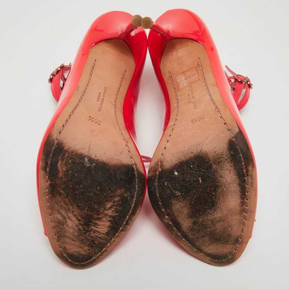 Sophia Webster Patent leather sandal - image 5