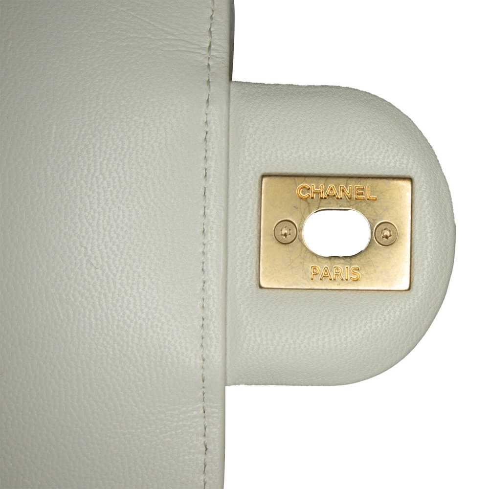 White Chanel Small Chic Pearls Flap Bag - image 9