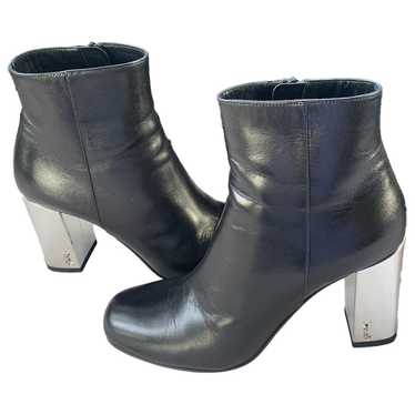Saint Laurent Lou leather ankle boots - image 1