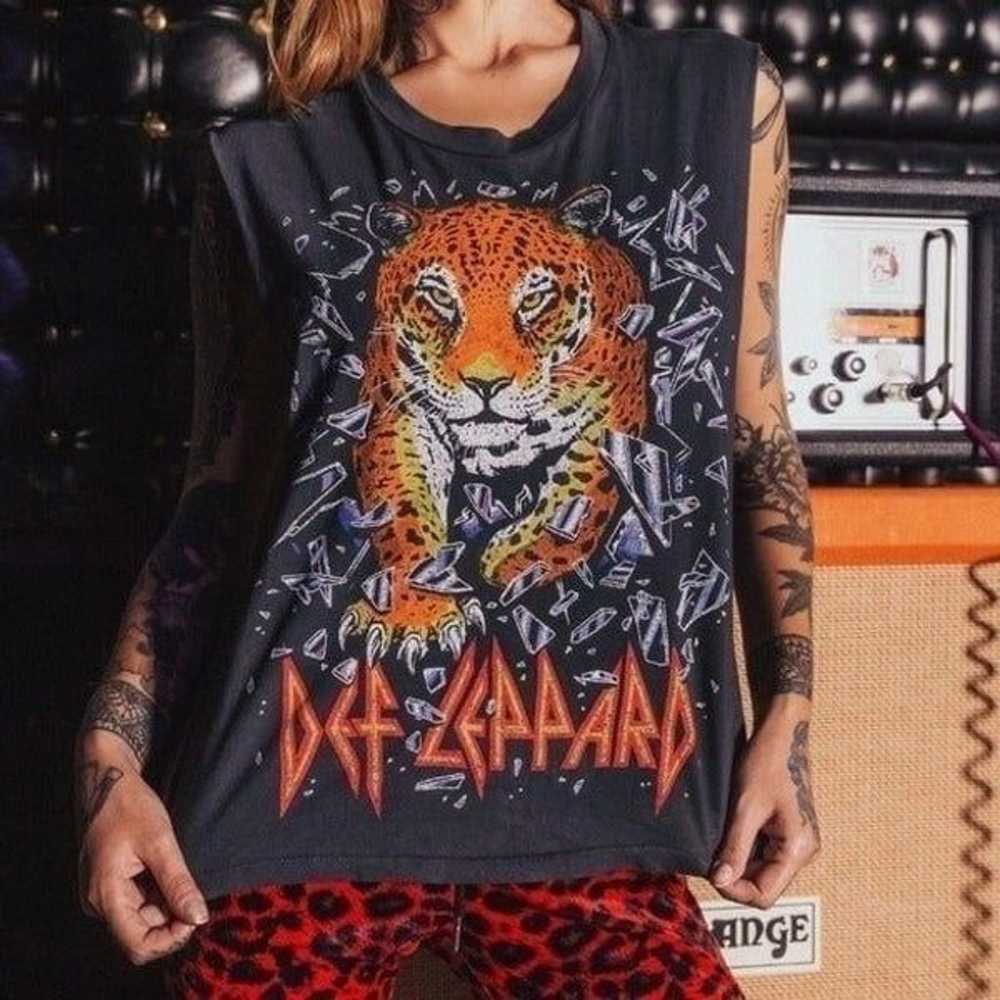 Daydreamer Def Leopard All Time High Graphic Retr… - image 2