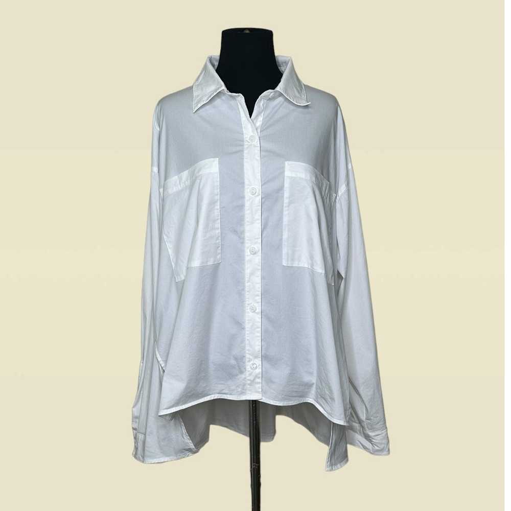 Stella Carakasi white long sleeves hi low button … - image 1