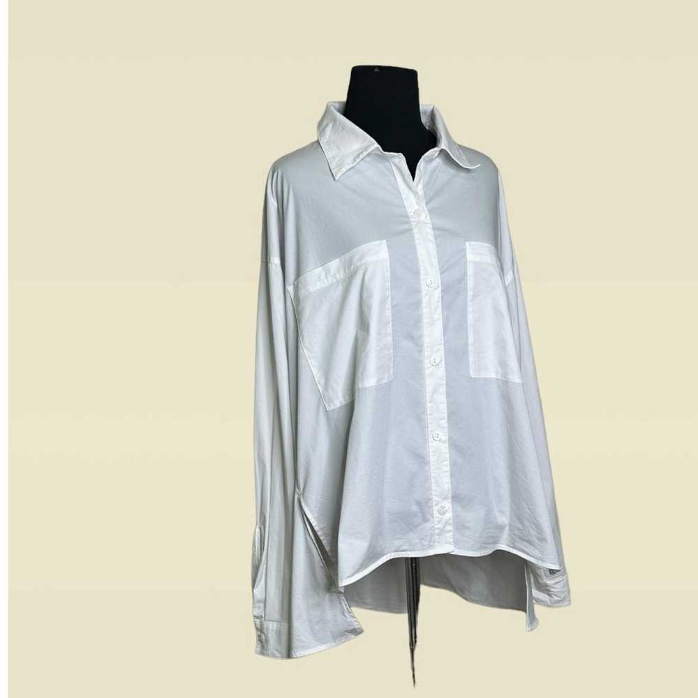 Stella Carakasi white long sleeves hi low button … - image 6