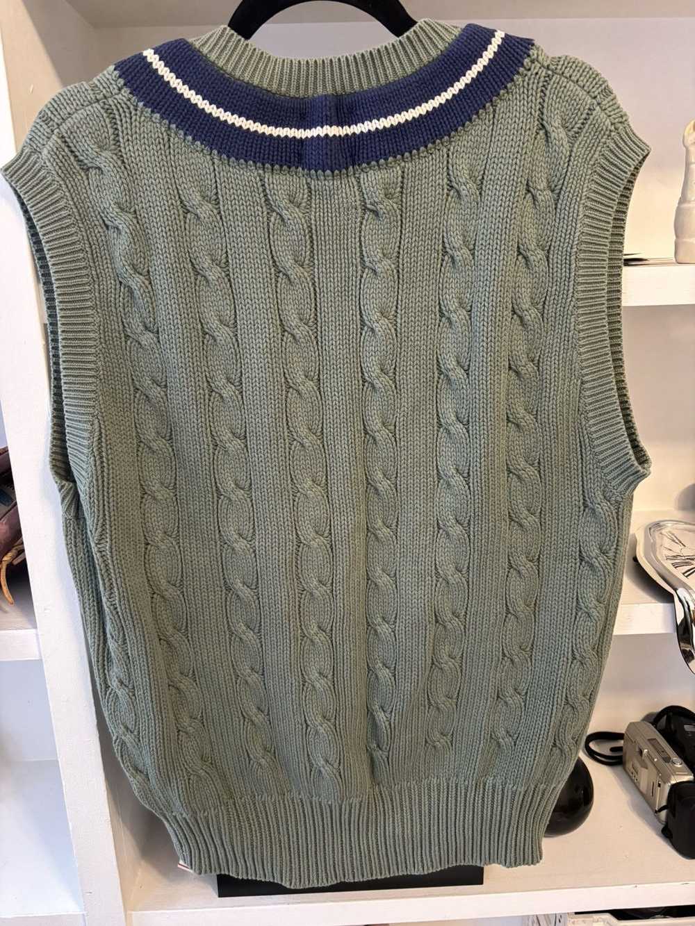Vintage Vintage green cable knit v neck sweater v… - image 3