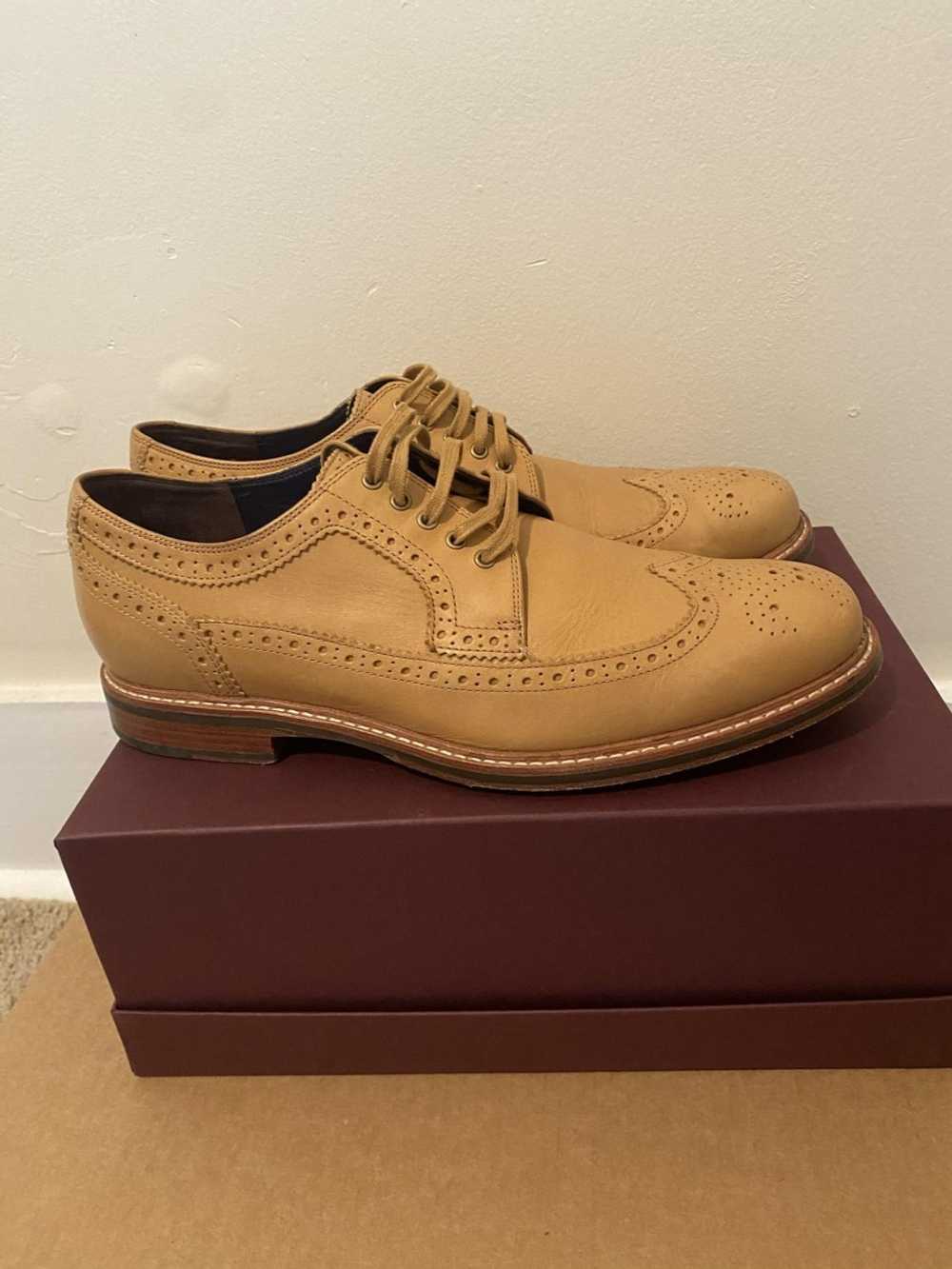 Cole Haan - VINTAGE Cooper Square Brogue Longwings - image 5