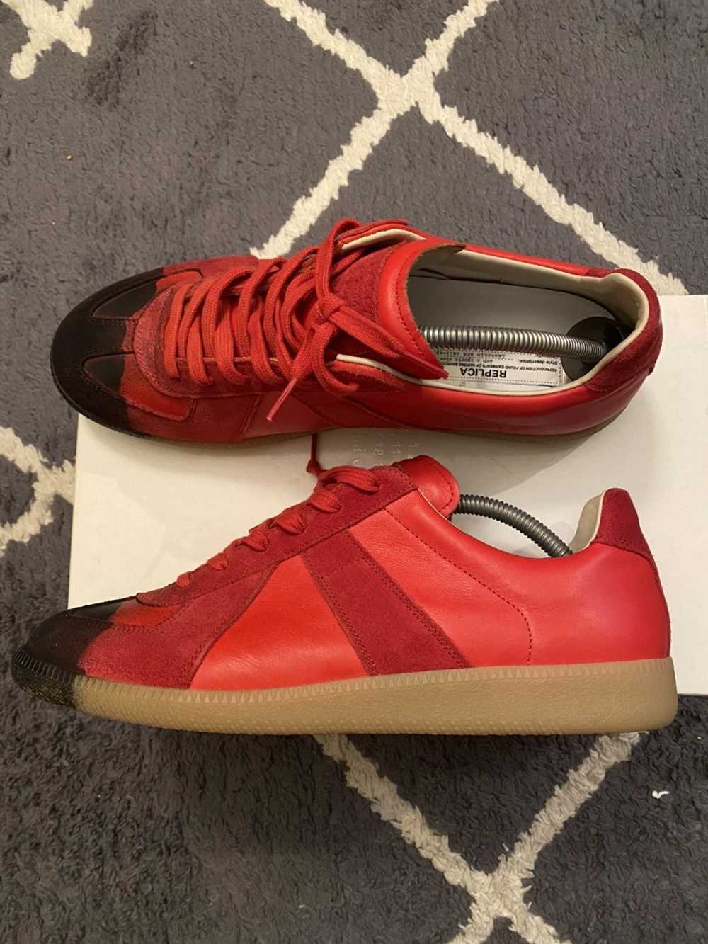 MAISON MARGIELA REPLICA PAINT DIP SIZE 10-11 - image 1