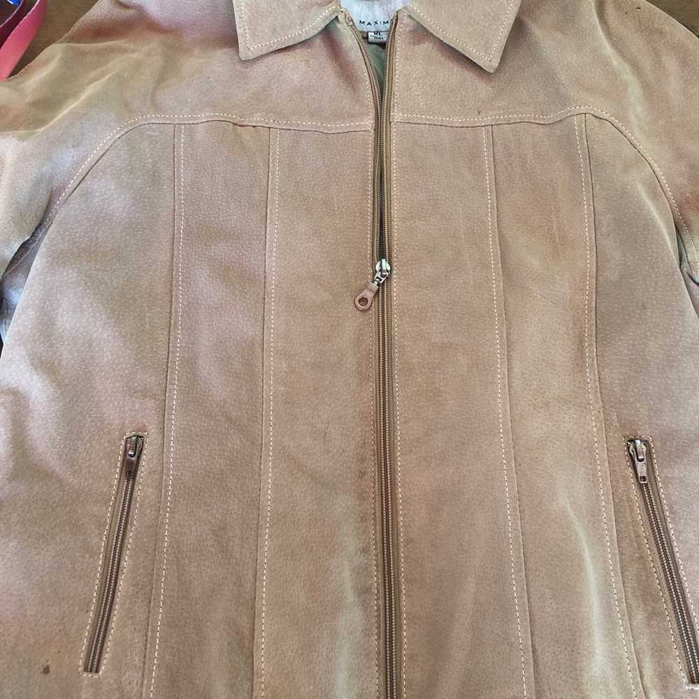 Ladies leather jacket - image 1