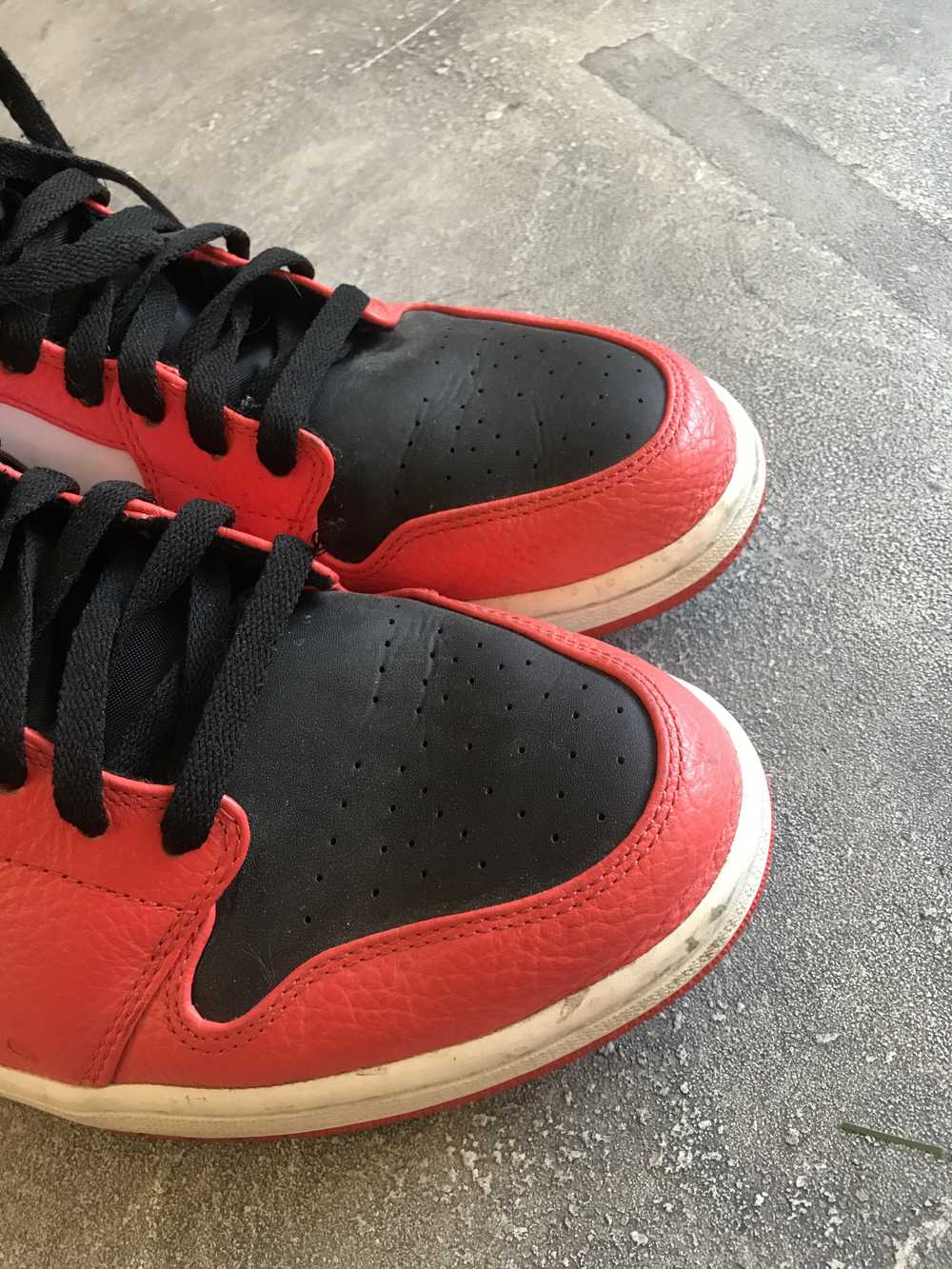 Nike Rare air Jordan 1s - image 5