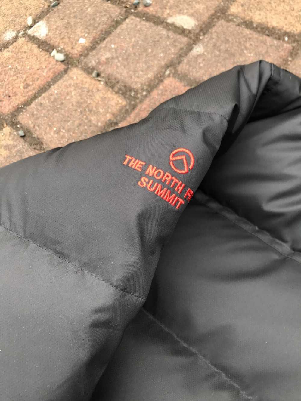 The North Face 900 Summit Series Puffer Jacket - image 3