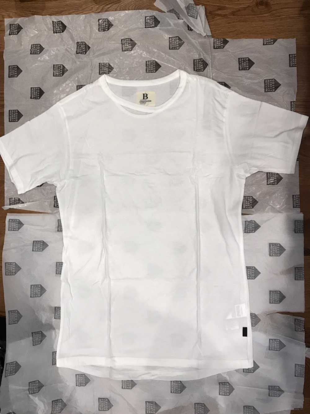 Yohji Yamamoto White B Collar T-shirt - image 1