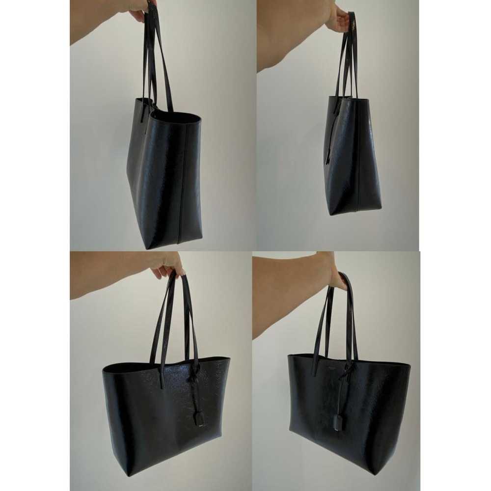 Saint Laurent Patent leather handbag - image 3