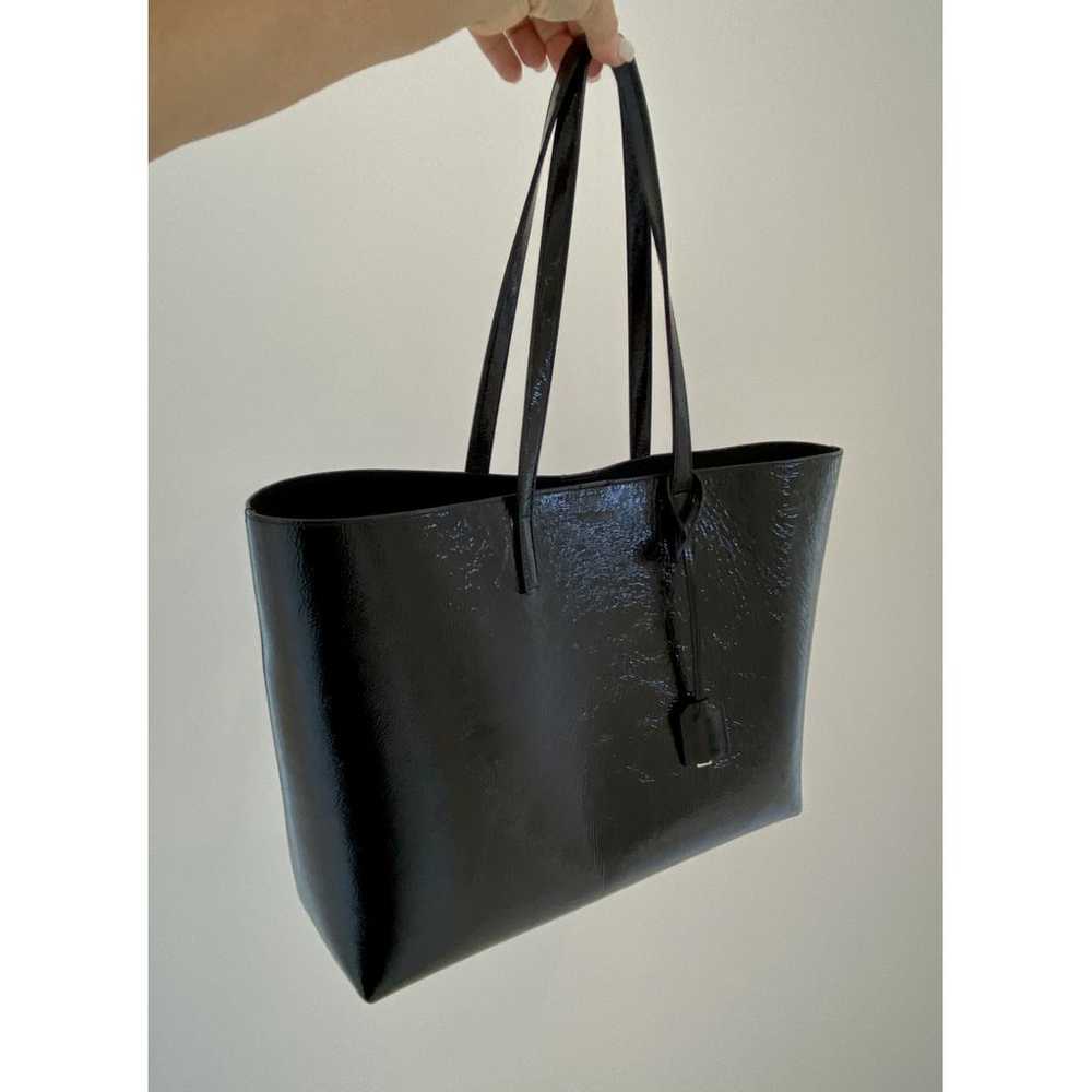Saint Laurent Patent leather handbag - image 7