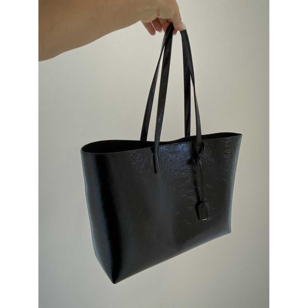 Saint Laurent Patent leather handbag - image 8