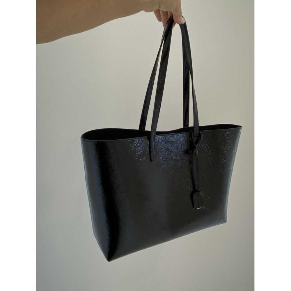 Saint Laurent Patent leather handbag - image 9